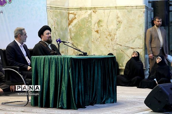 مراسم تجدید میثاق فرهنگیان با آرمان‌های امام خمینی (ره)