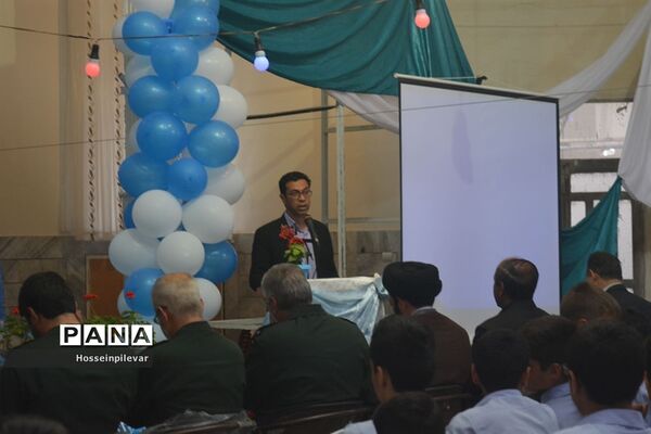 برگزاری جشن تکلیف دبیرستان شهید نواب صفوی بیرجند در مسجد  جامع توحید