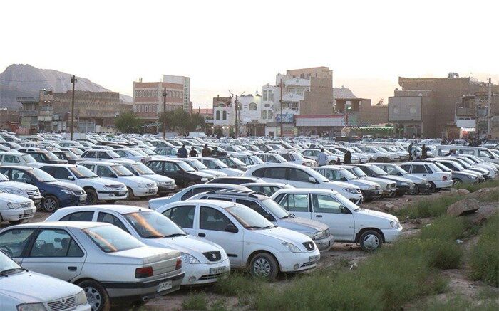 کمبود پارکینگ مهم‌ترین مشکل مسجد مقدس جمکران است