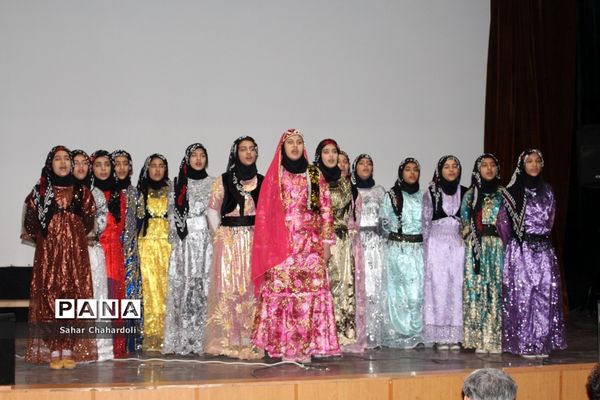 برگزاری سی و هفتمین دوره مسابقات فرهنگی و هنری استان همدان