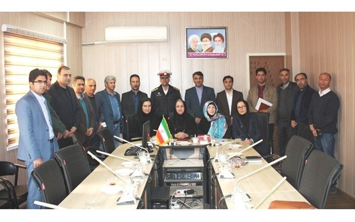 ما در کنار آموزش علمی و فنی، تربیت زیستی و بدنی دانش آموزان را نیز مد نظر داریم