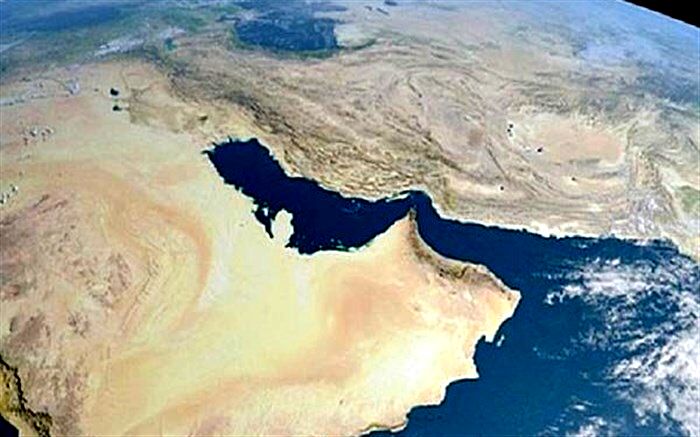 آمریکا: ایران تنگه هرمز را نبندد