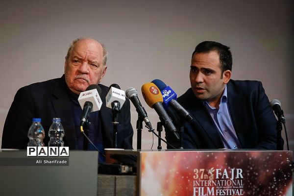 نشست خبری  پل ژوزف شریدر کارگردان و فیلمنامه‌نویس امریکایی