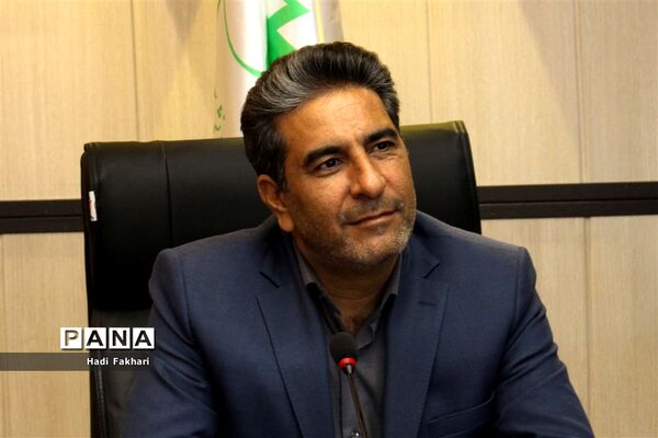 نشست مدیرکل آموزش و پرورش با اعضای مجلس دانش‌آموزی شهرستان‌های استان تهران