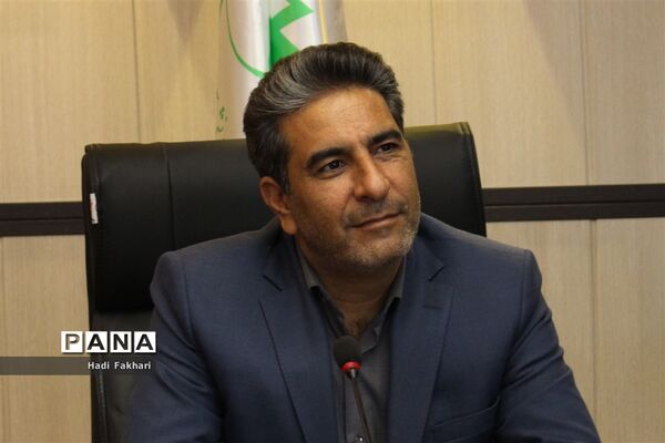 نشست مدیرکل آموزش و پرورش با اعضای مجلس دانش‌آموزی شهرستان‌های استان تهران