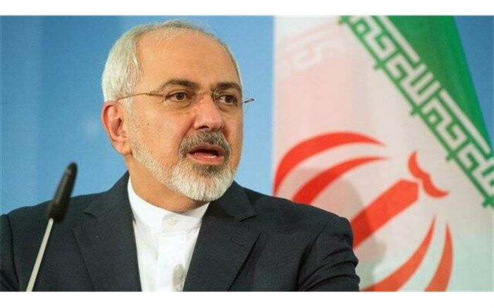 ظریف: تا جایی که منافع ملی ما تامین شود تنگه هرمز باز خواهد بود