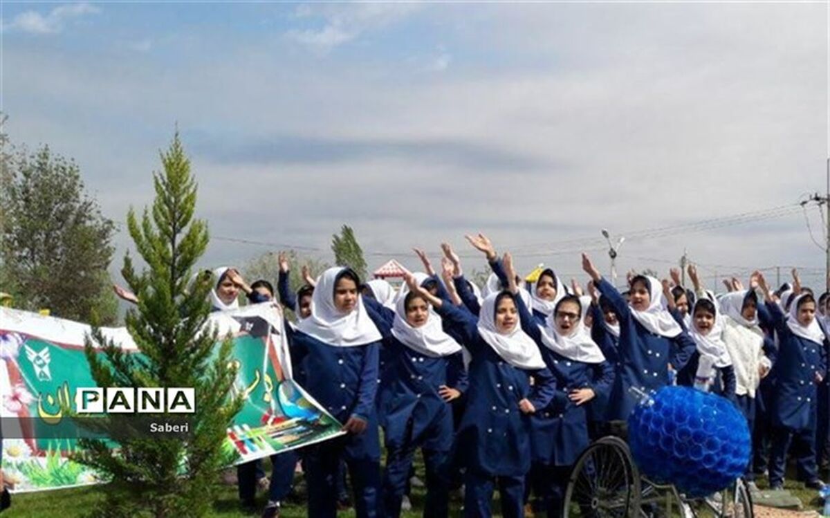 سما شیروان میزبان ادارات و دانش آموزان شهر در برگزاری برنامه های هفته سلامت