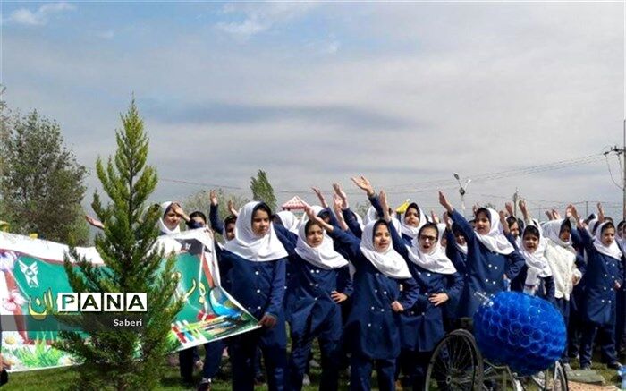 سما شیروان میزبان ادارات و دانش آموزان شهر در برگزاری برنامه های هفته سلامت
