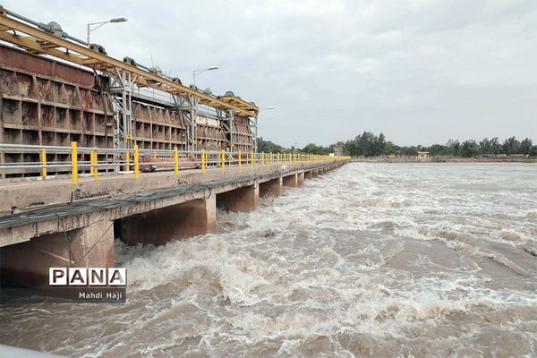 خوزستان محاصره در سیل