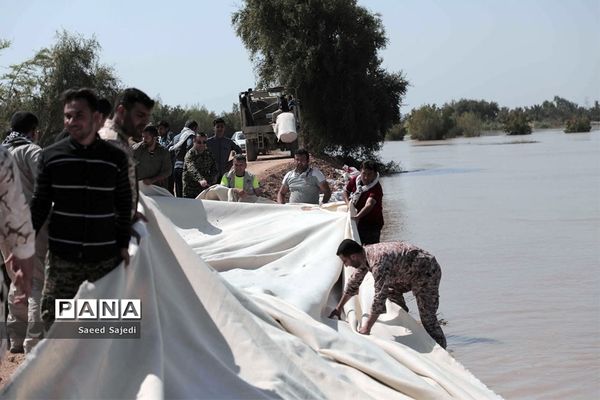 خوزستان محاصره در سیل