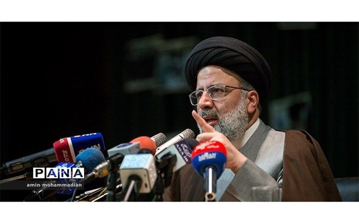 رئیس قوه قضاییه: تا 15 روز آینده دستورالعمل حفظ کرامت کارکنان و ارباب رجوع تهیه و ابلاغ می‌شود