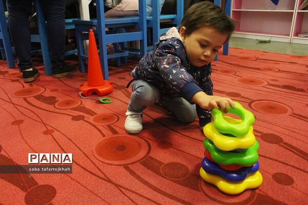 کارگاه گسترش فضای هفته سلامت  و بهداشت فردی در کتاب کودکان و نوجوانان