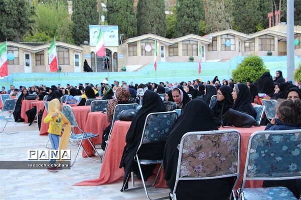 برگزاری جشن اعیاد شعبانیه ویژه مددجویان و خیرین کمیته امداد امام خمینی (ره) فارس