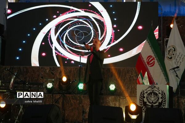 چرخ عظیم رونق ایران در دستان کارگران زحمتکش