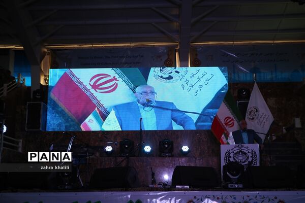 چرخ عظیم رونق ایران در دستان کارگران زحمتکش