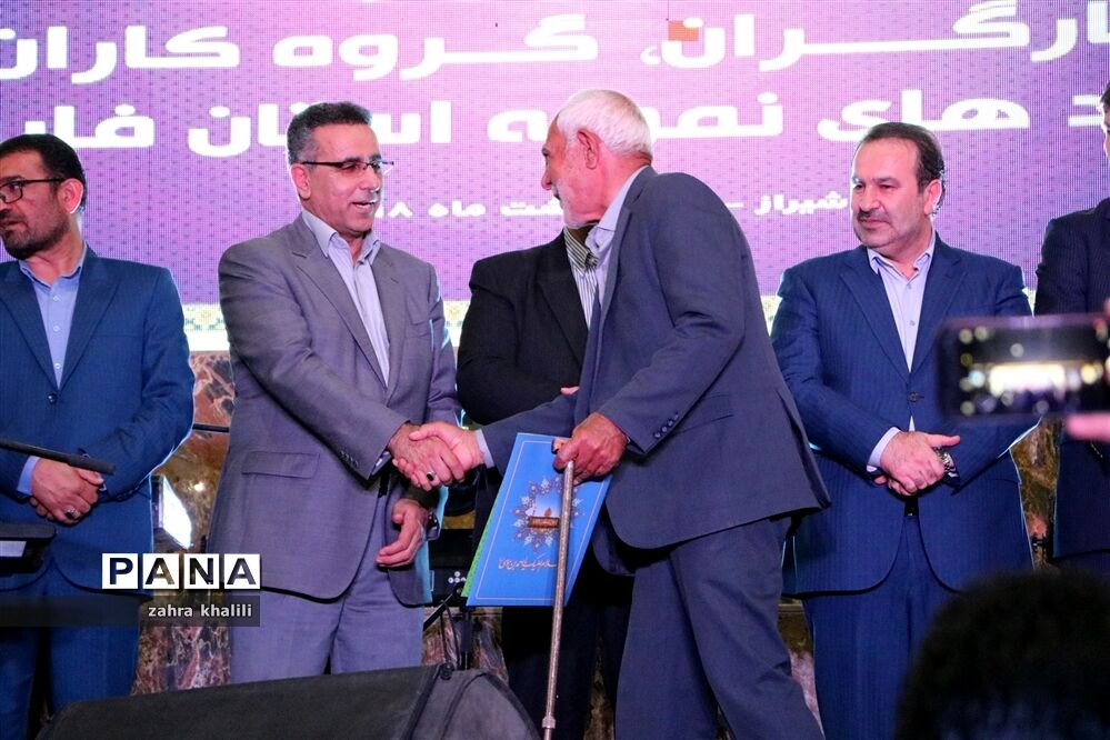 چرخ عظیم رونق ایران در دستان کارگران زحمتکش