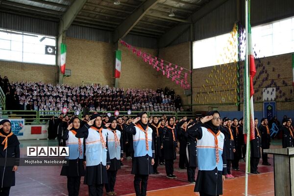 همایش پیشتازان تمام تشکیلاتی سازمان دانش‌آموزی در فریمان