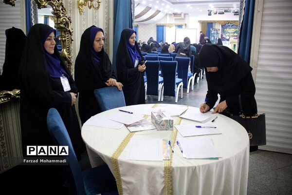 مراسم تجلیل و تکریم مقام شامخ معلمان چهاردانگه