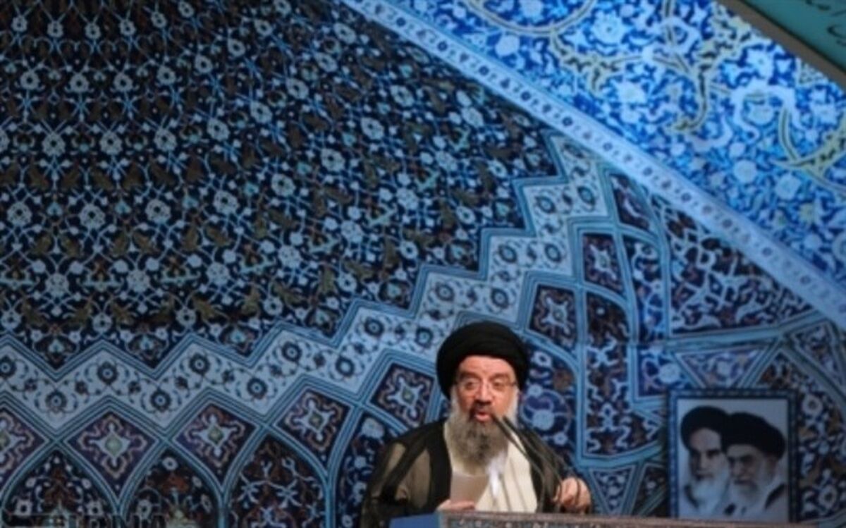 خاتمی: ایران از بعد انقلاب با 4 جنگ نظامی، رسانه‌ای، سیاسی و  اقتصادی روبه رو بوده است