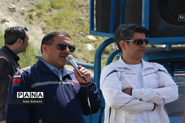 حضور شهروندان شهرقدس در مراسم کوهپیمایی خانوادگی