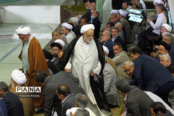 نماز جمعه تهران با سخنرانی پیش‌ از خطبه وزیر آموزش و پرورش