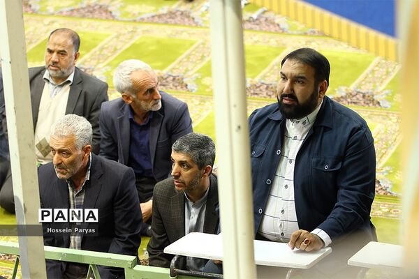 نماز جمعه تهران با سخنرانی پیش‌ از خطبه وزیر آموزش و پرورش