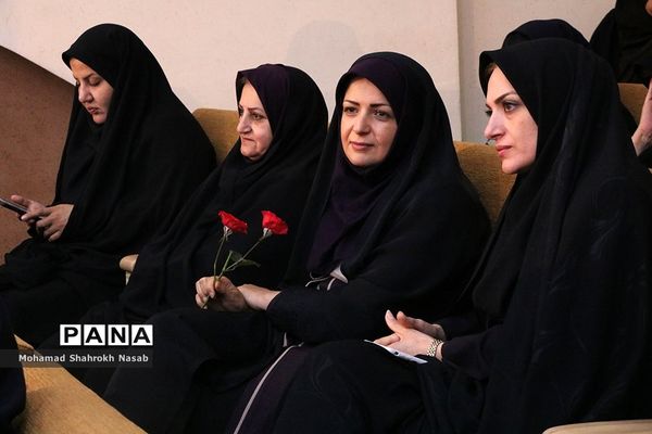 آیین سی و پنجمین یادواره استانی بزرگداشت مقام معلم در اهواز