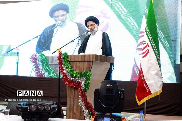 آیین سی و پنجمین یادواره استانی بزرگداشت مقام معلم در اهواز
