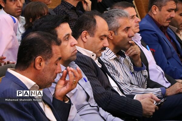 آیین سی و پنجمین یادواره استانی بزرگداشت مقام معلم در اهواز