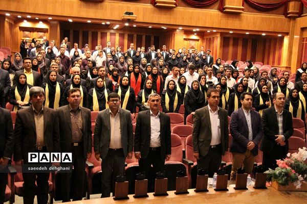 هشتمین جشنواره کُرال فرهنگیان فارس