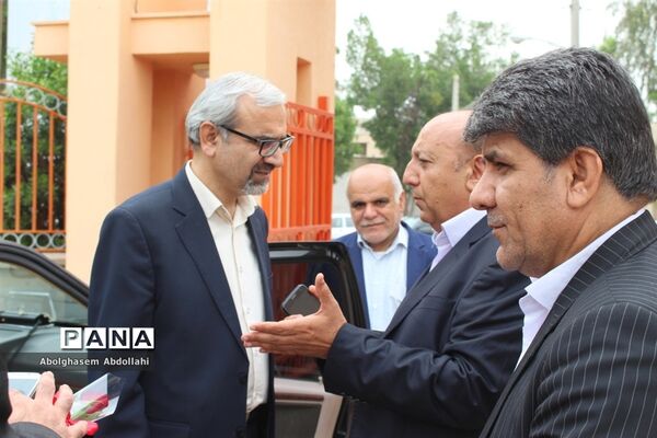 تقدیر از معلمان  برتر استانی و منطقه‌ای  آموزش و پرورش استان بوشهر-1