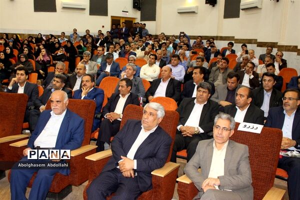 تقدیر از معلمان  برتر استانی و منطقه‌ای  آموزش و پرورش استان بوشهر-1