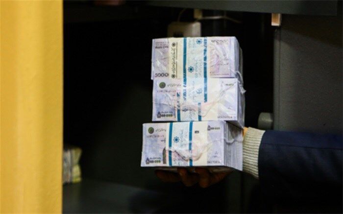 هرچه بدهکارتر خوشبخت‌تر