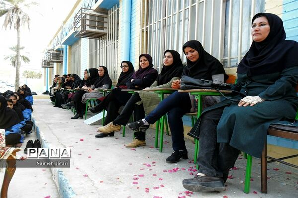 برگزاری مراسم  تجلیل از مقام معلم درمدارس زرین دشت