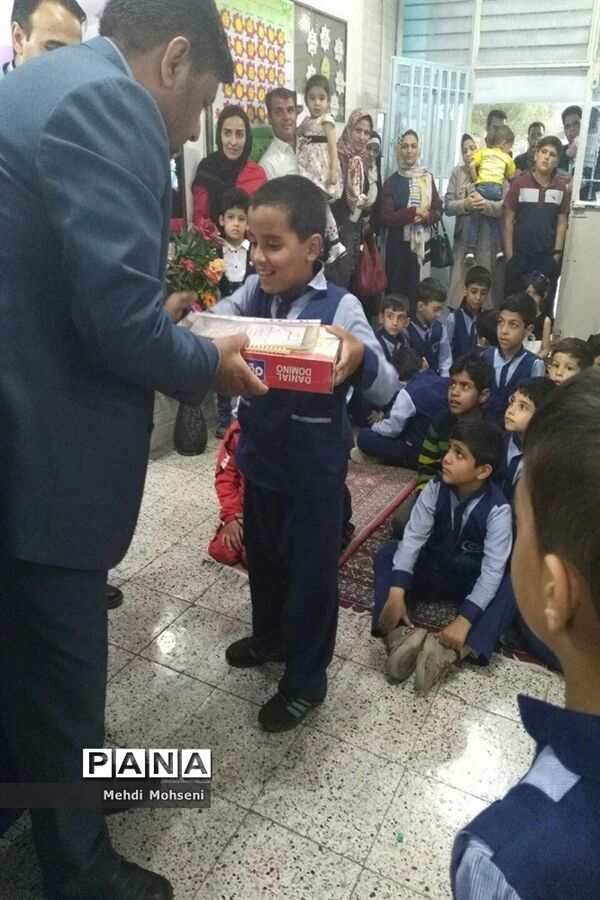 «جشن الفبا»، پایانی به یادمانی برای دانش‌آموزان کلاس اولی