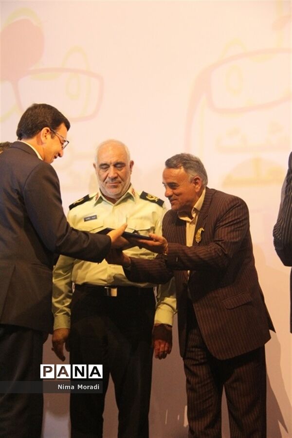 دومین جشنواره  معلمان ماندگار درسالن گلشن خراسان شمالی