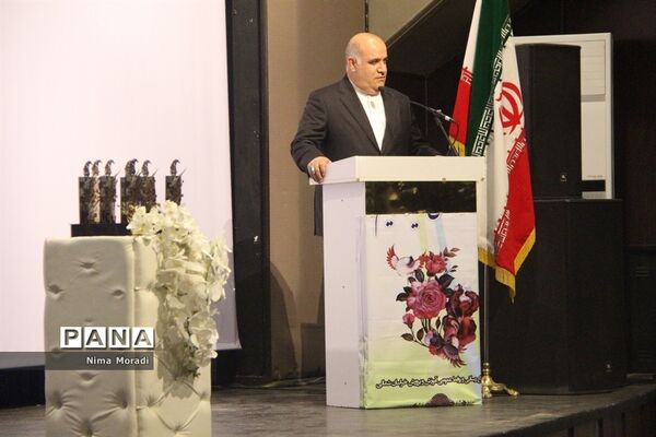 دومین جشنواره  معلمان ماندگار درسالن گلشن خراسان شمالی