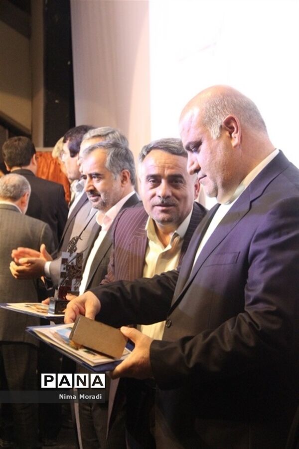 دومین جشنواره  معلمان ماندگار درسالن گلشن خراسان شمالی