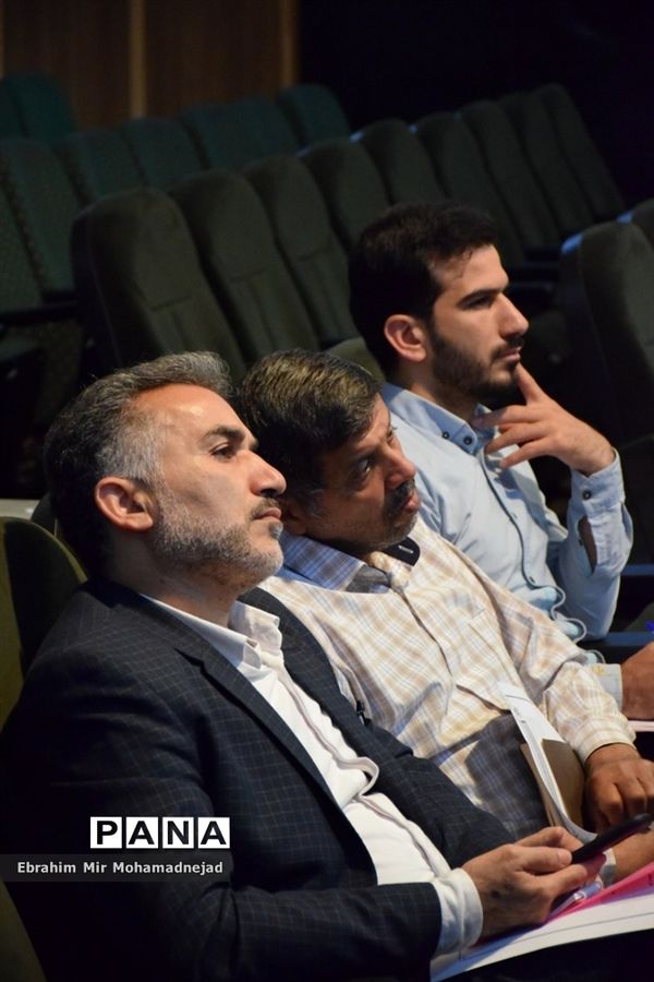 نشست رؤسای سازمان‌ دانش‌آموزی شهرستان‌ها و مناطق مازندران