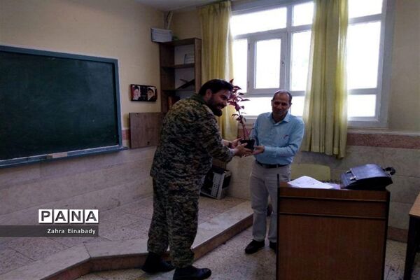 مراسم تجلیل سبز پوشان شهرستان ملارد از مقام شامخ معلم