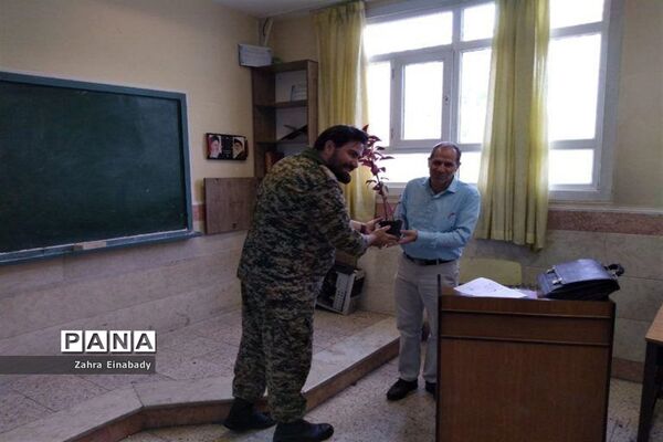 مراسم تجلیل سبز پوشان شهرستان ملارد از مقام شامخ معلم