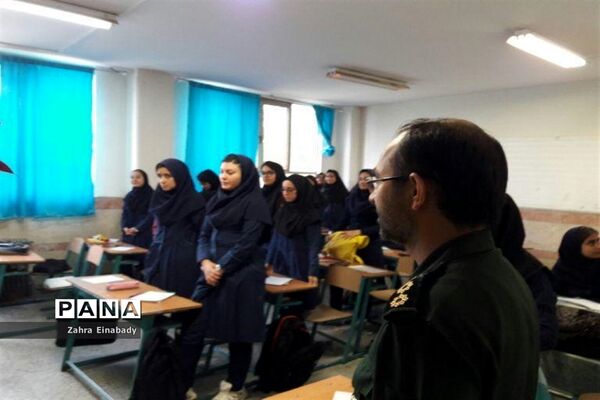 مراسم تجلیل سبز پوشان شهرستان ملارد از مقام شامخ معلم