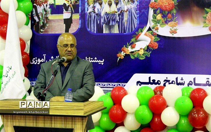 الگو دهی مناسب به دانش آموزان یک ضرورت است