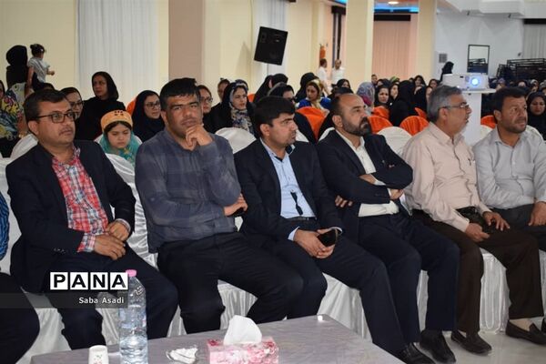 برگزاری جشن سپاس معلم در گله‌دار