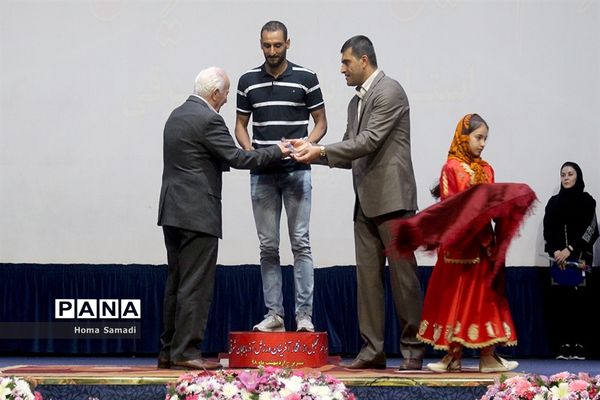 مراسم تجلیل از افتخار آفرینان ورزش آذربایجان شرقی