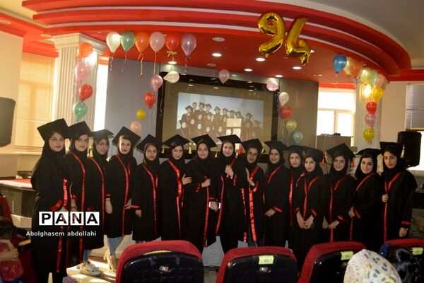 جشن فارغ التحصیلی  دانشجویان رشته شیمی دانشگاه خلیج فارس