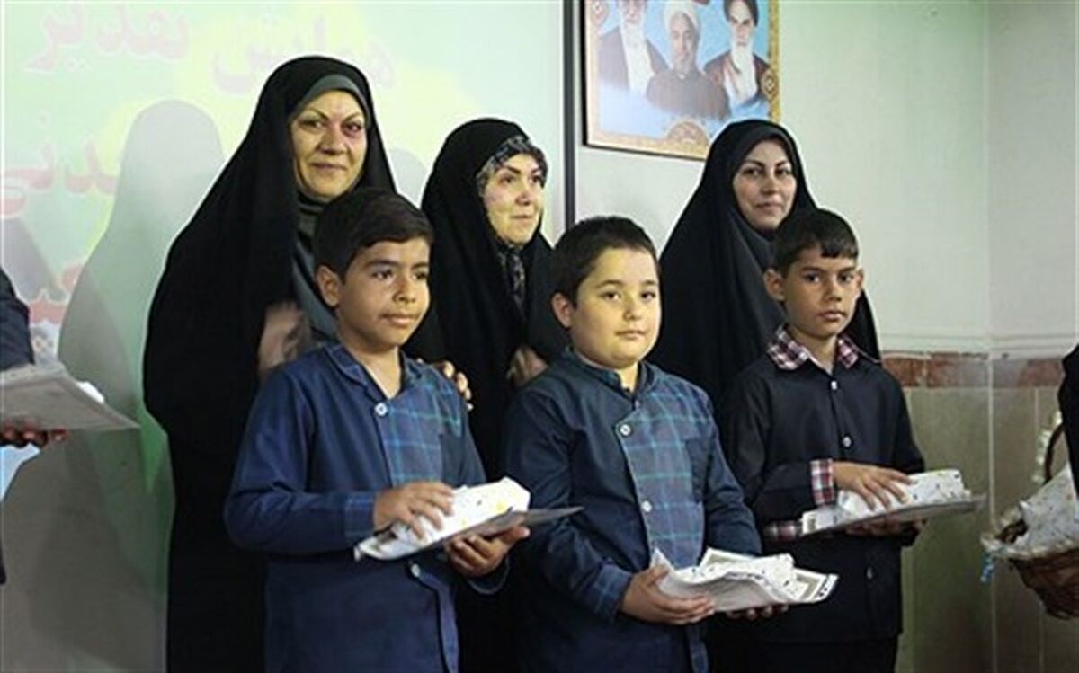 برگزاری جشنواره سفیران سلامت و نوجوان سالم در چهاردانگه
