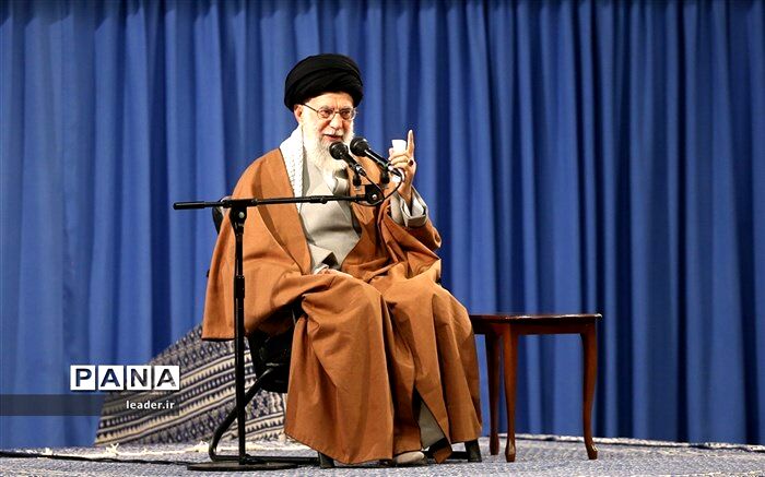 تازه‌ترین توصیه‌ی حضرت آیت‌الله خامنه‌ای به روزه‌داران