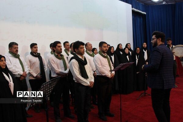 سی و پنجمین برنامه بزرگداشت مقام معلم در شهرستان سمنان