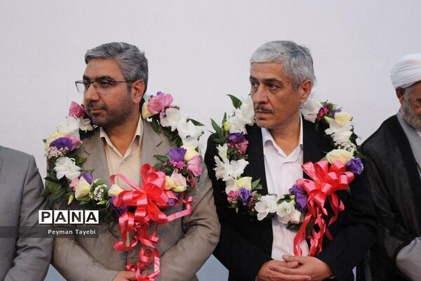 سی و پنجمین برنامه بزرگداشت مقام معلم در شهرستان سمنان